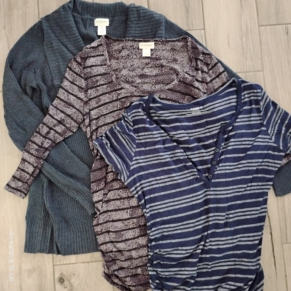 Motherhood Maternity Tops Lot Of 3